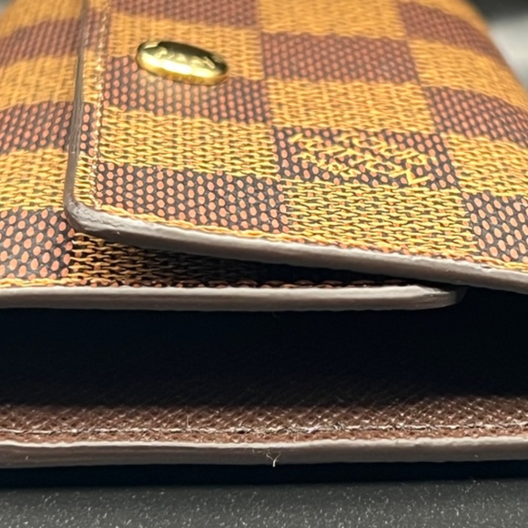 LOUIS VUITTON 6 Key Holder - (Discontinued from Louis Vuitton Website) - NEW! - Picture 3 of 11